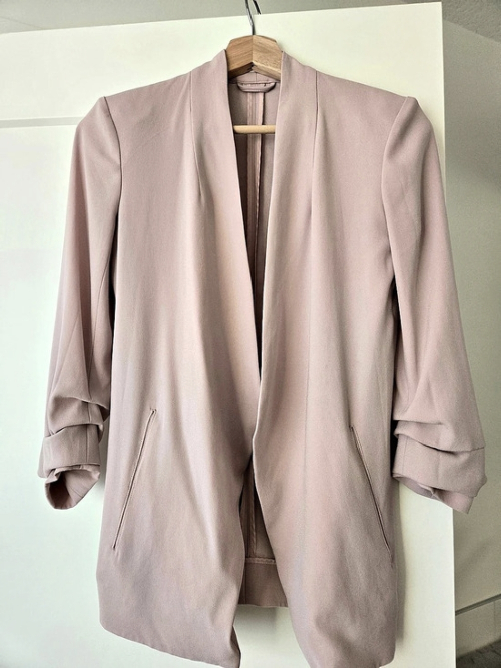 Babaton Power Blazer Pink Open Front